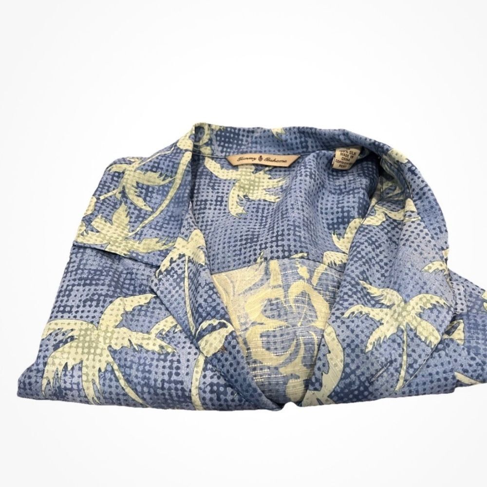 Tommy Bahama Blue and Cream Tropical Shirt